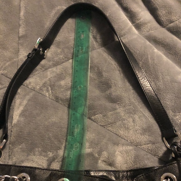 Michael kors purse - Picture 5 of 7